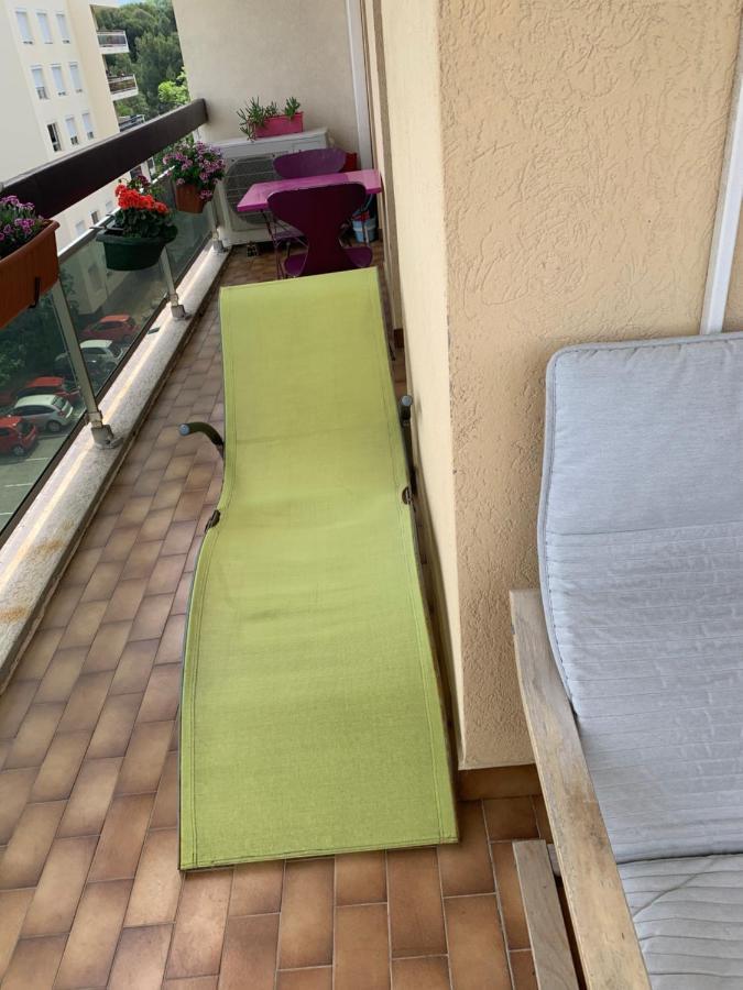 "Les Antilles " Hehergement Chez L'Habitant Марсель Экстерьер фото